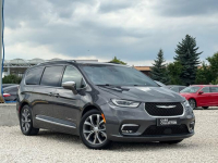 Chrysler Pacifica, 2022