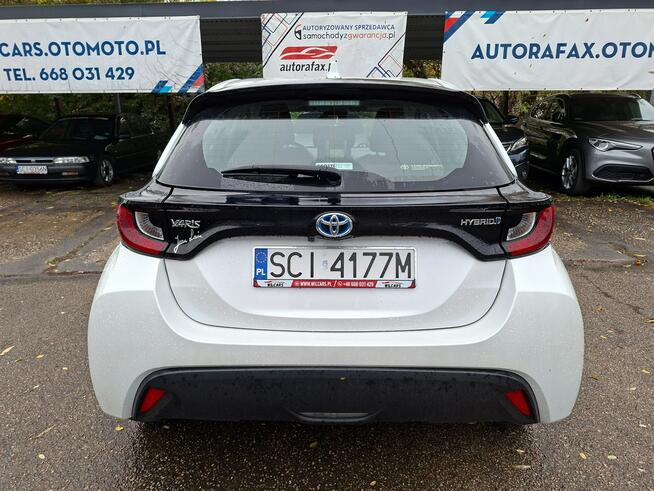 Toyota Yaris Hybryda, Klimatronic, Nawigacja, Kamera cofania Cieszyn - zdjęcie 10