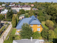 Niezwykły drewniany dom z amfiladą z XX wieku Opatów - zdjęcie 7