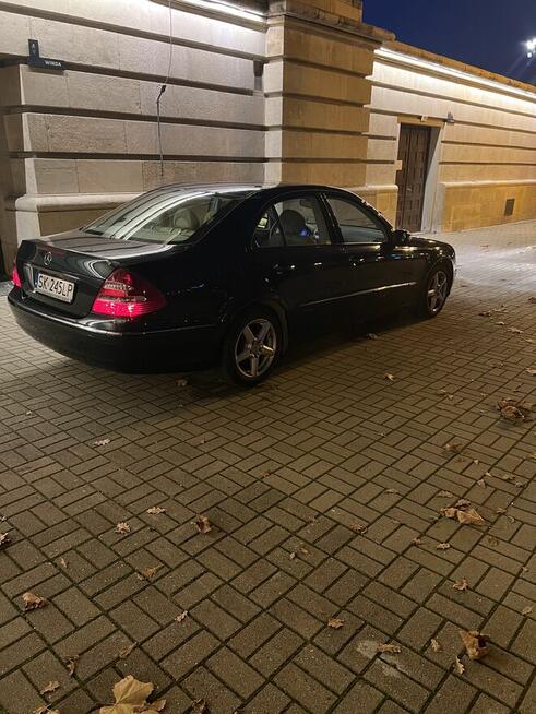 Mercedes W211 2.2CDI E klasa sedan Katowice - zdjęcie 1