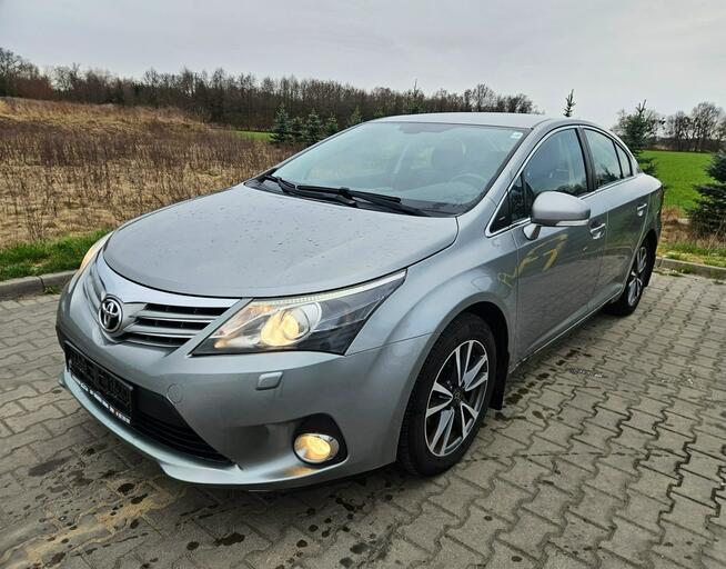 Toyota Avensis 1.6Valvematic 132KM SerwisRata620zł Śrem - zdjęcie 2