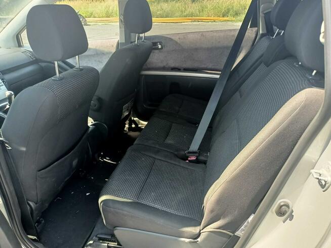 Toyota Corolla Verso 2.2 D-4d 177km 06r 7os Tarnów - zdjęcie 6