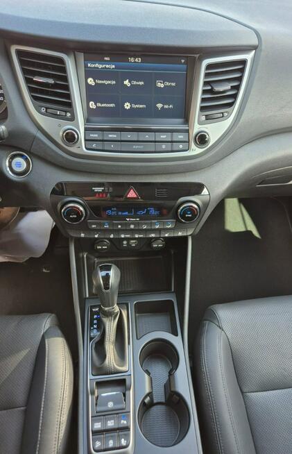 Hyundai Tucson Bezwypadkowy full opcja rok gwarancji Kraków - zdjęcie 12