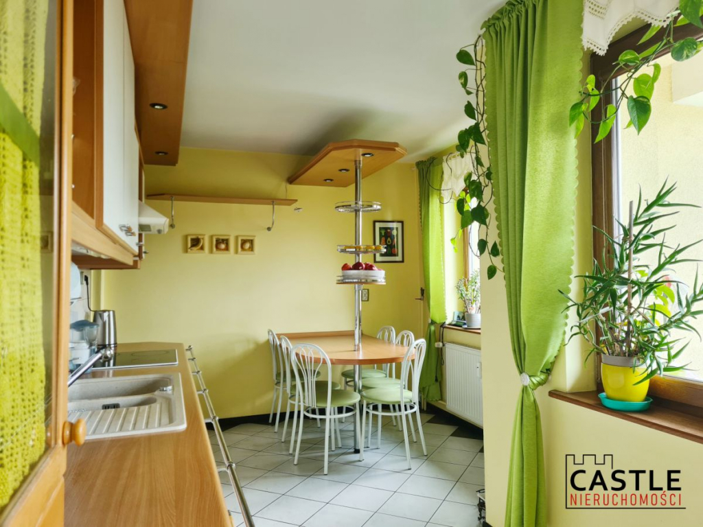 Dwupoziomowe mieszkanie w świetnej lokalizacji! Jelenia Góra - zdjęcie 3