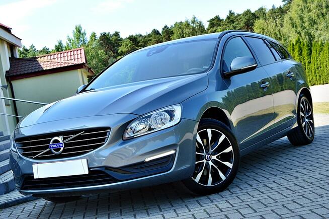 Volvo V60 LiFT 2,0 Disel Ledy Skóra Klimatronik City Full Opcja Płock - zdjęcie 10