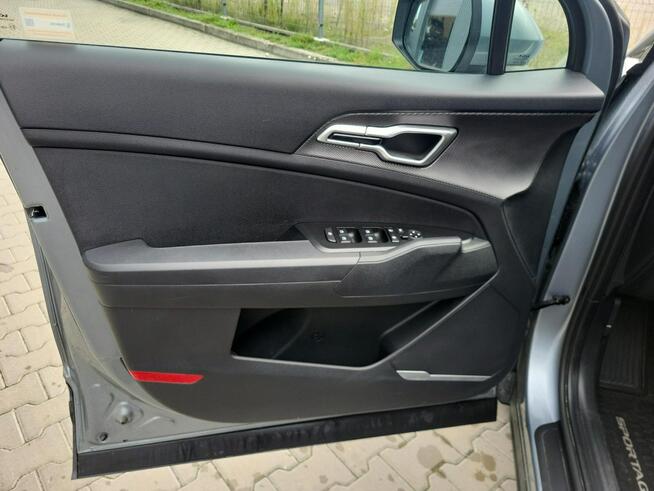 Kia Sportage 1.6 T-GDI 150 KM Wersja M+Smart Salon PL Bełchatów - zdjęcie 10