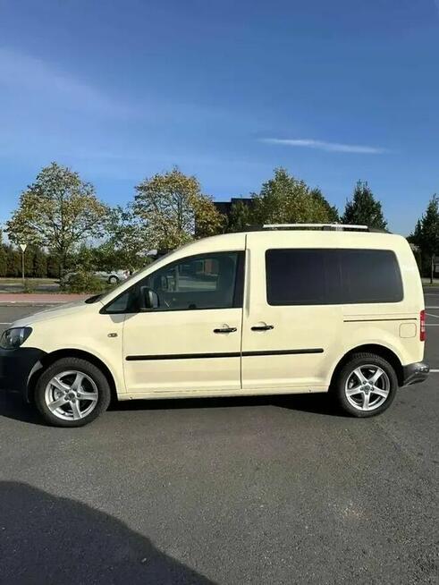 Sprzedam VW Caddy przystosowany do przewozu osób niepełnospr Szczerców - zdjęcie 9