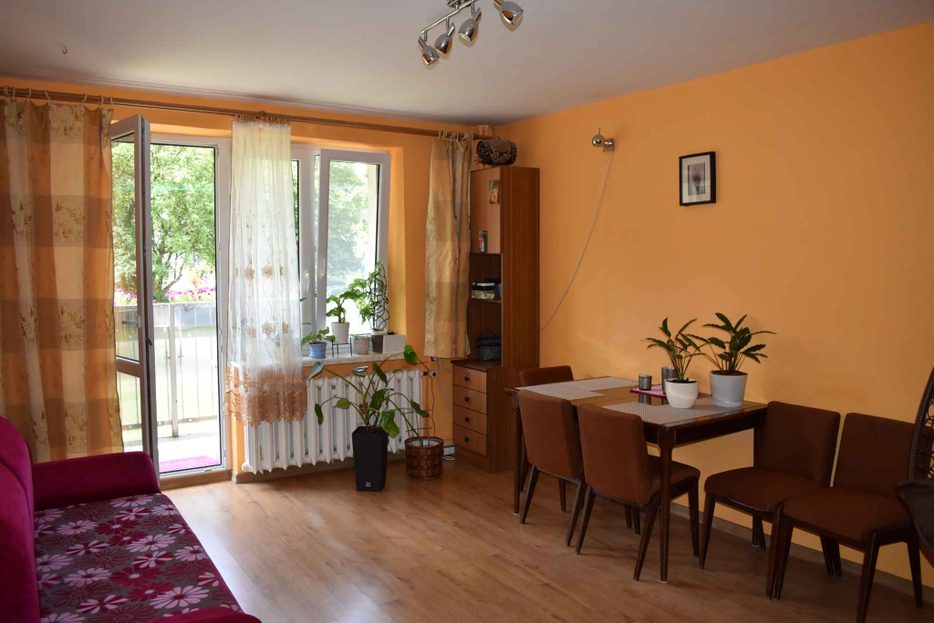 Na sprzedaż mieszkanie 4-pokojowe na osiedlu Niwa Puławy - zdjęcie 1