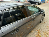 Toyota Avensis Prestige (Executive) / Salon Polska Poznań - zdjęcie 7