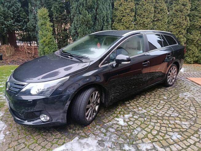 Sprzedam Toyotę Avensis T27 kombi Konin - zdjęcie 2