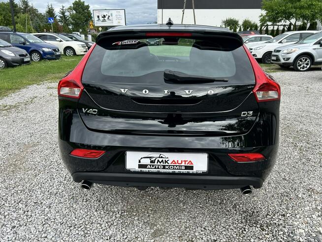 Volvo V40 5 Cylindrów D3 Momentum Nowe Iganie - zdjęcie 6