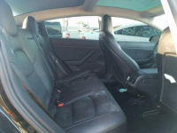 Tesla Model 3 2018, Long Range, 4x4 porysowany lakier Warszawa - zdjęcie 7