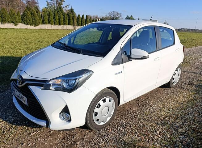 Toyota Yaris 1.5 hybrid   95tys km Pleszew - zdjęcie 3