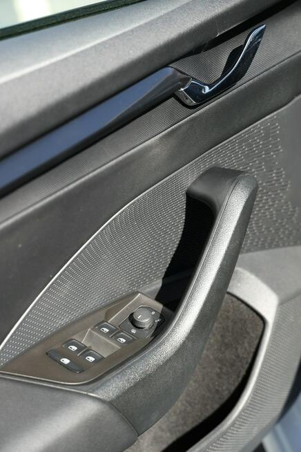 Škoda Octavia 1,5 150 KM Ambition-rej.2023 bezwypadkowa, serwisowana Tychy - zdjęcie 11