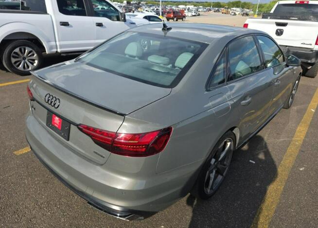 Audi A4 Premium Plus / Quattro / S-Line Chwaszczyno - zdjęcie 4