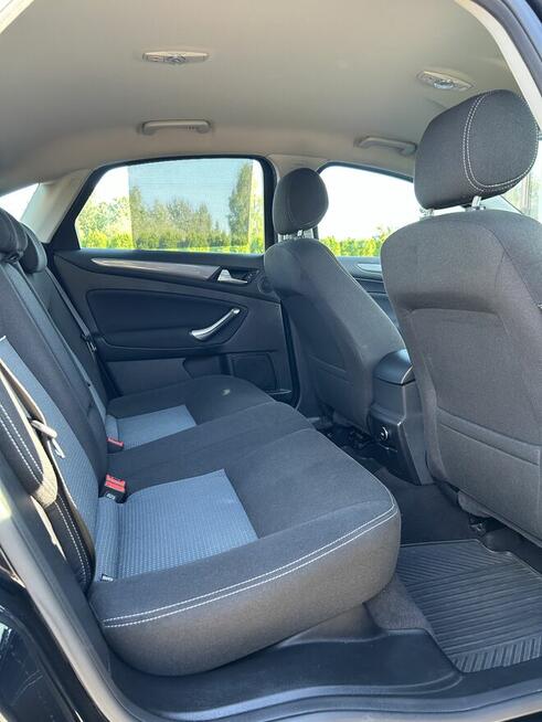 Sprzedam Ford Mondeo MK4 2,0TDI Dębe Wielkie - zdjęcie 8
