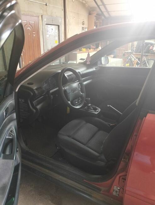 Audi A4 sedan Tuchomie - zdjęcie 6