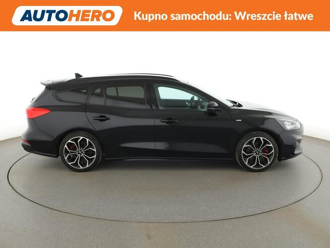 Ford Focus ST-Line kamera navi HUD grzane fotele hak panorama LED Warszawa - zdjęcie 9