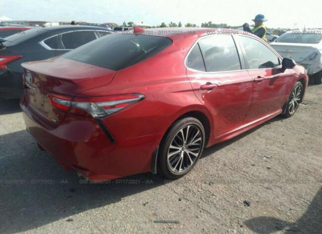 Toyota Camry 2019, 2.5L, po gradobiciu Warszawa - zdjęcie 4