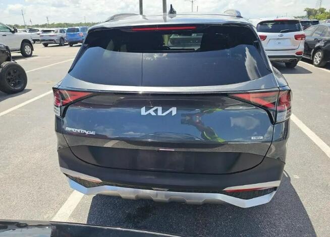 Kia Sportage Bogata wersja wyposażenia / AWD / niski przebieg Cieszyn - zdjęcie 6
