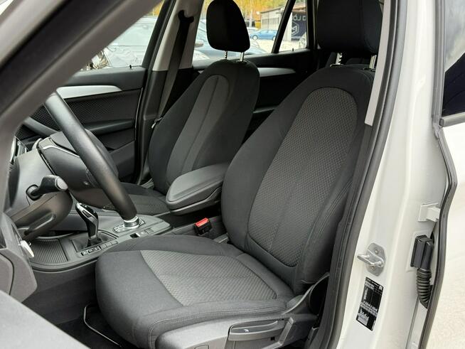 BMW X1 sDrive18i aut, Salon Polska! 1 właściciel! Pęcice - zdjęcie 12