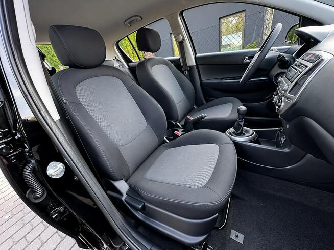 Hyundai I20 1.25 85KM FaceLifting  5Drzwi NiskiPrzebieg Klima  B.Ładny Wrocław - zdjęcie 8