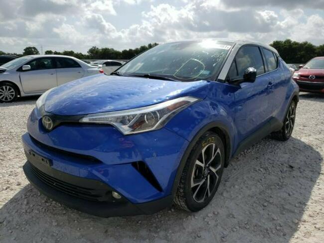 Toyota C-HR 2019, 2.0L, po gradobiciu Warszawa - zdjęcie 2