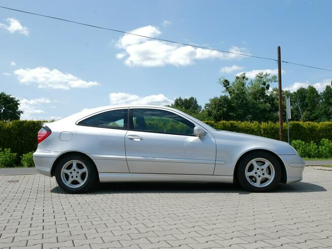 Mercedes C 180 1.8 129KM Coupe Panorama -Bogata wresja Goczałkowice-Zdrój - zdjęcie 10