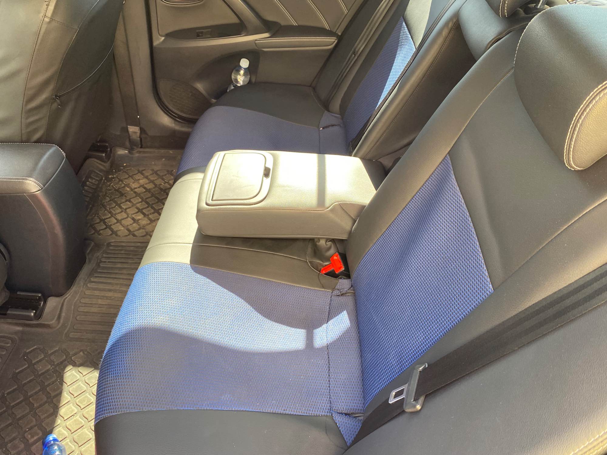 Sprzedam Toyota avensis t 29 1,8 sedan z 2018 Rzepin - zdjęcie 5