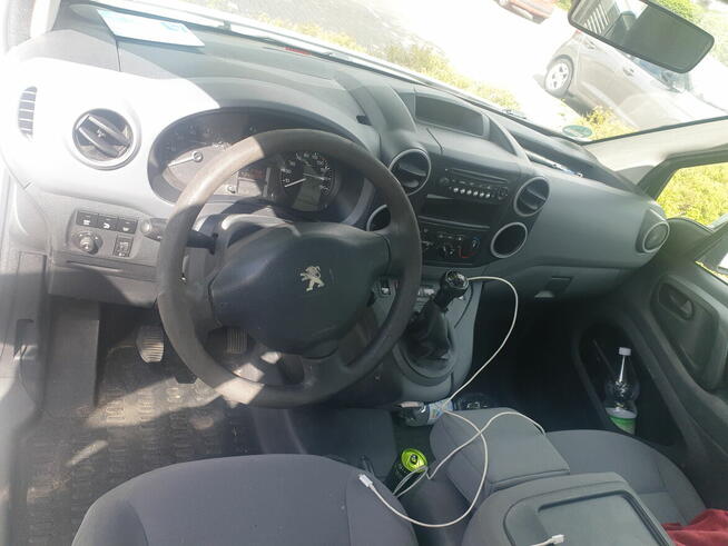 Sprzedam Peugeot Partner Poznań - zdjęcie 7