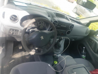 Sprzedam Peugeot Partner Poznań - zdjęcie 7