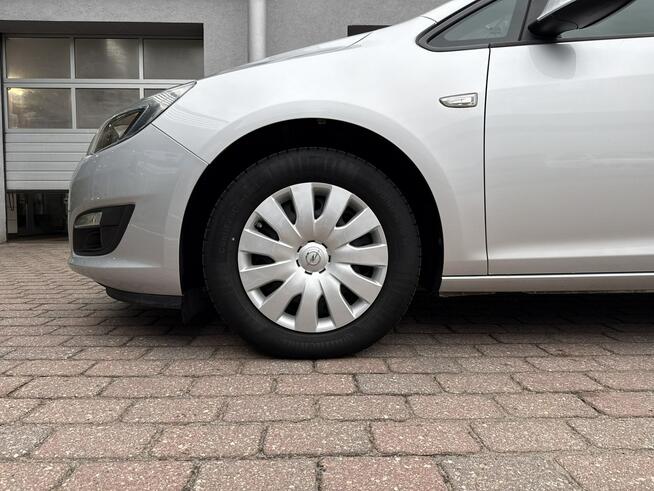 Opel Astra Sedan 1.4 Turbo 140KM Manual Salon PL Jeden Właściciel HAK Bydgoszcz - zdjęcie 9