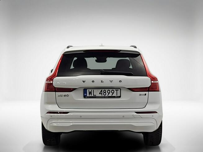 Volvo XC 60 B4 D AWD Core aut ! Z Polskiego Salonu ! Faktura Vat ! Warszawa - zdjęcie 4