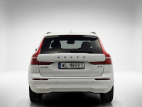 Volvo XC 60 B4 D AWD Core aut ! Z Polskiego Salonu ! Faktura Vat ! Warszawa - zdjęcie 4