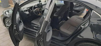 Sprzedam Toyote Corolle hybryda Chwaszczyno - zdjęcie 12