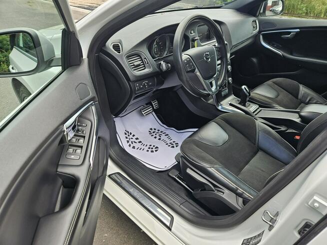 Volvo V40 2.0 benzyna T4 190km* R-Design* Automat* GWARANCJA Opoczno - zdjęcie 9