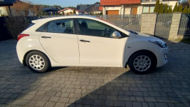 Hyundai i30 benzyna Salon Polska Konarzyce - zdjęcie 2