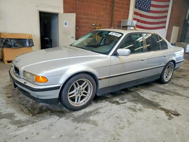 BMW 740 / 4.4 286KM / automat / niski przebieg / Tarnów - zdjęcie 1