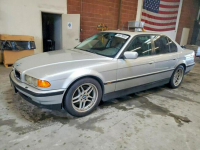 BMW 740 / 4.4 286KM / automat / niski przebieg /