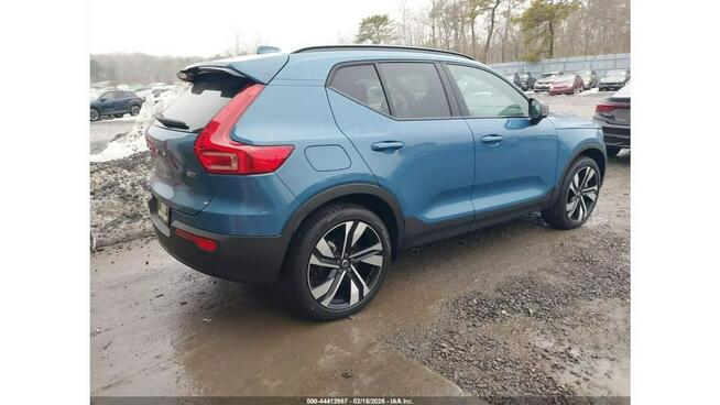 Volvo XC 40 4x4 / najbogatsza wersja ULTIMATE / niski przebieg Tarnów - zdjęcie 6