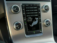 Volvo V60 2,0D4 181KM Momentum/Ledy/Xenon/Skóry/Navi/PDC/Serwis/ Węgrów - zdjęcie 7