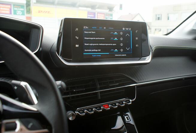 Peugeot 208 Ostrów Wielkopolski - zdjęcie 12