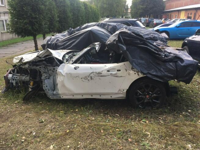 Fiat 124 Spider 2017 Abarth na części Katowice - zdjęcie 3