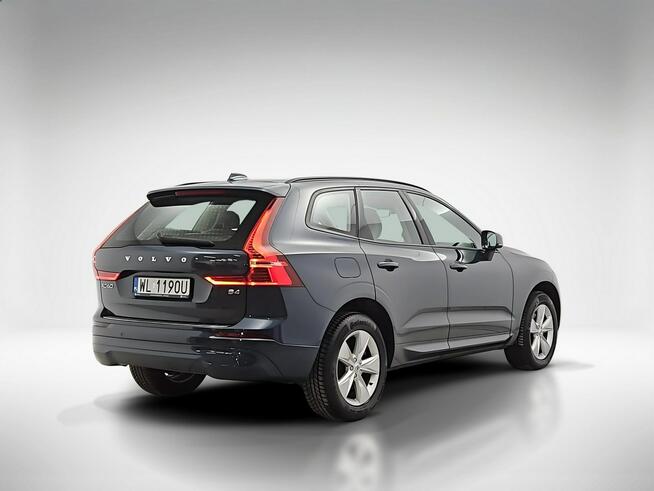 Volvo XC 60 B4 D Essential ! Z Polskiego Salonu ! Faktura Vat ! Warszawa - zdjęcie 5