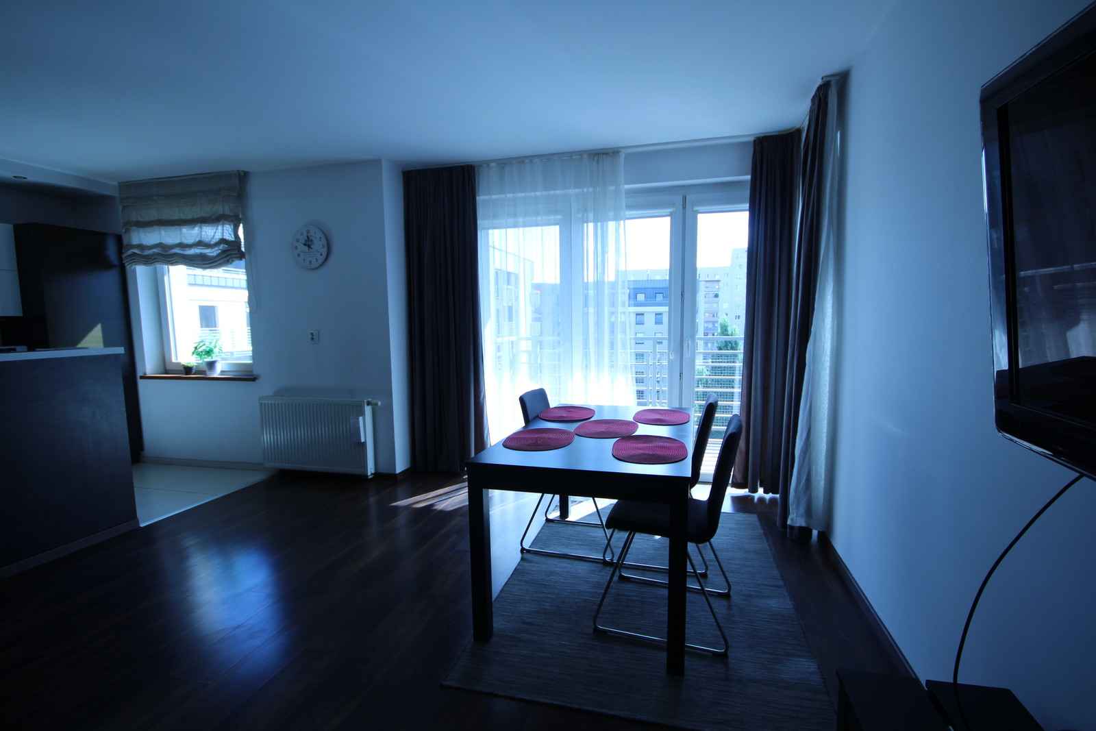 3pok, 68met, okolice Radkowskiej BALKON/2GARAŻE/2KOMÓRKI (Wrocław) Krzyki - zdjęcie 2