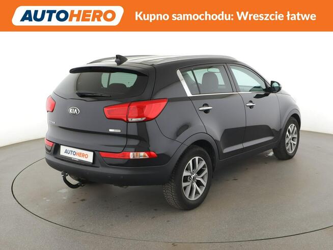 Kia Sportage navi kamera skóra grzane fotele i kanapa auto klima hak Warszawa - zdjęcie 7