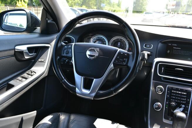 Volvo V60 Nawigacja*Climatronic*Serwis*LED*Automat 2.0T 203KM Częstochowa - zdjęcie 9