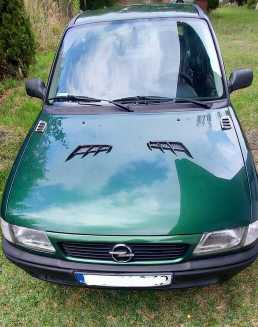 Opel Astra 2001r Jaworzno - zdjęcie 3