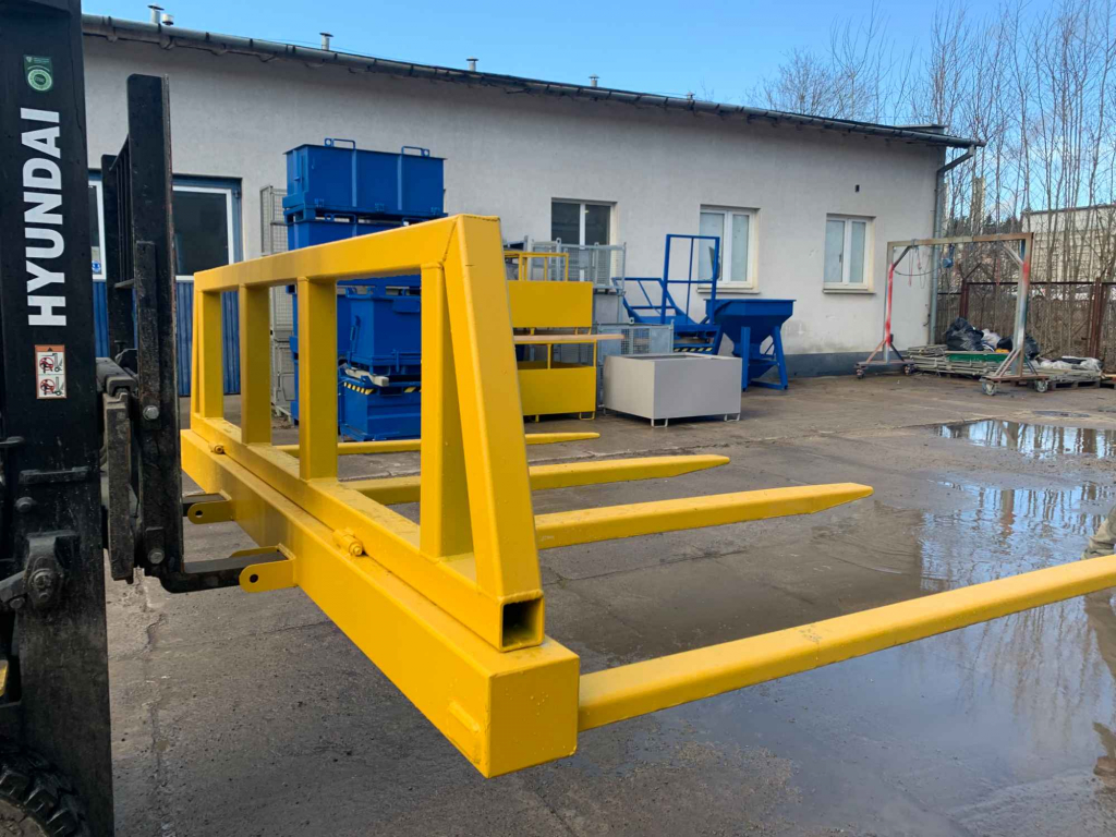 Trawers składany Kielce - zdjęcie 1