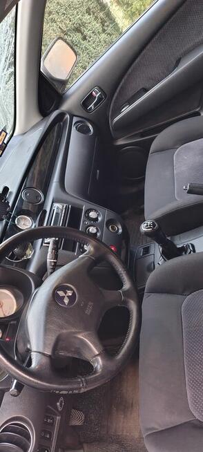 Sprzedam Mitsubishi Outlander 1 bądź zamienię na motocykl125 Zabrze - zdjęcie 6